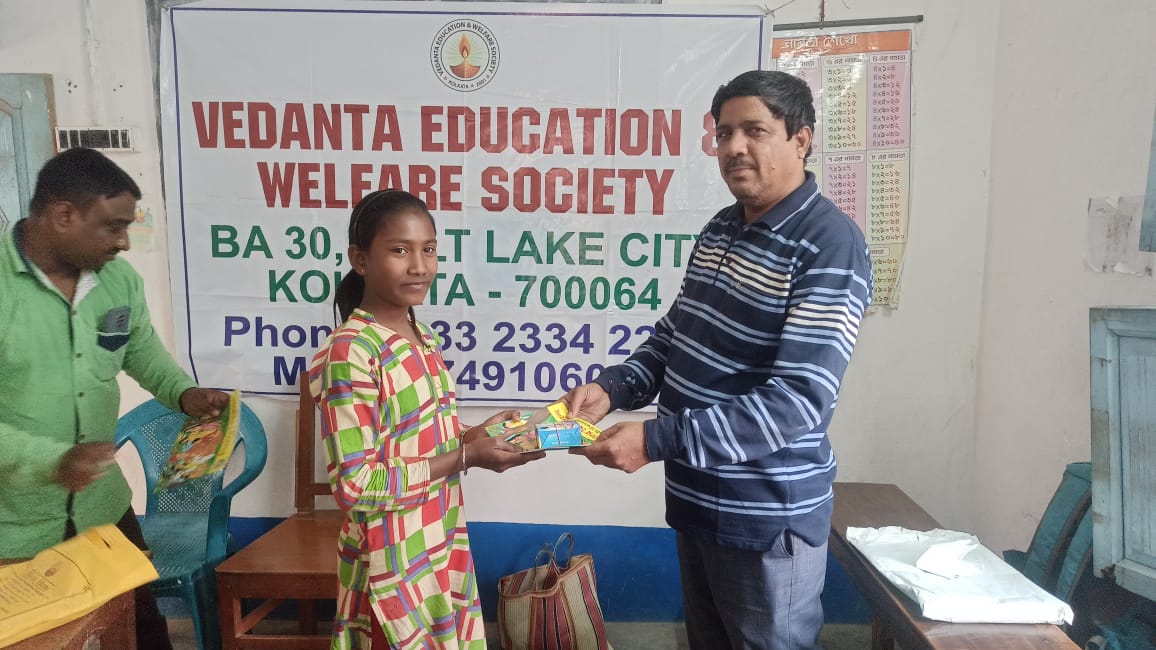 WhatsApp Image 2025-10-10 at 16.53.08